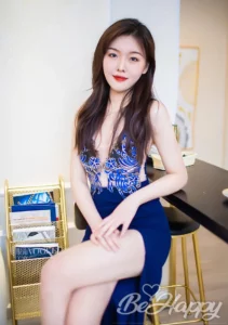 Advantages: Online Dating with Asian Women 